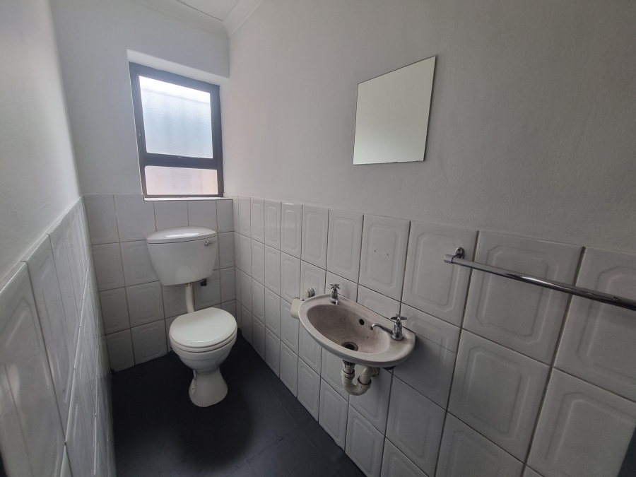 To Let commercial Property for Rent in Brackenfell Industrial Western Cape
